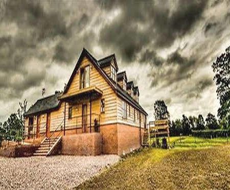 Big Bear Lodge Melverley 外观 照片